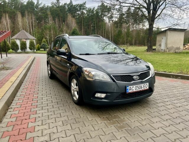 Черный Киа Сид, объемом двигателя 1.6 л и пробегом 3 тыс. км за 4250 $, фото 1 на Automoto.ua