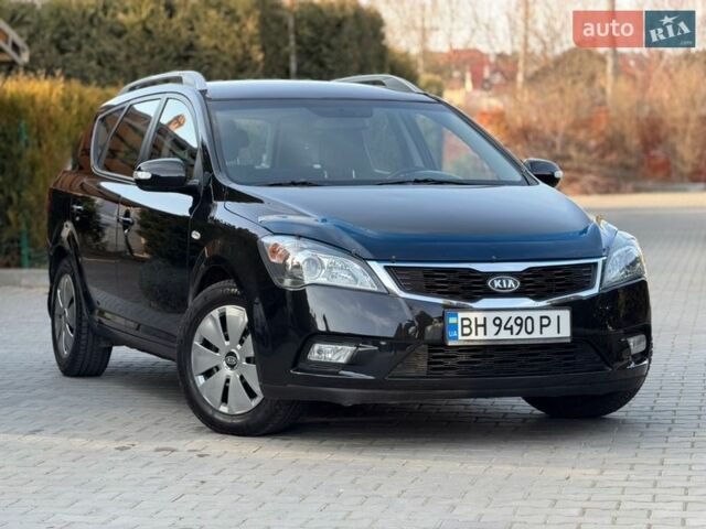 Чорний Кіа Сід, об'ємом двигуна 1.59 л та пробігом 160 тис. км за 8200 $, фото 1 на Automoto.ua