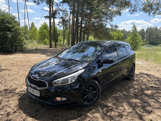 Чорний Кіа Сід, об'ємом двигуна 1.6 л та пробігом 242 тис. км за 8742 $, фото 1 на Automoto.ua