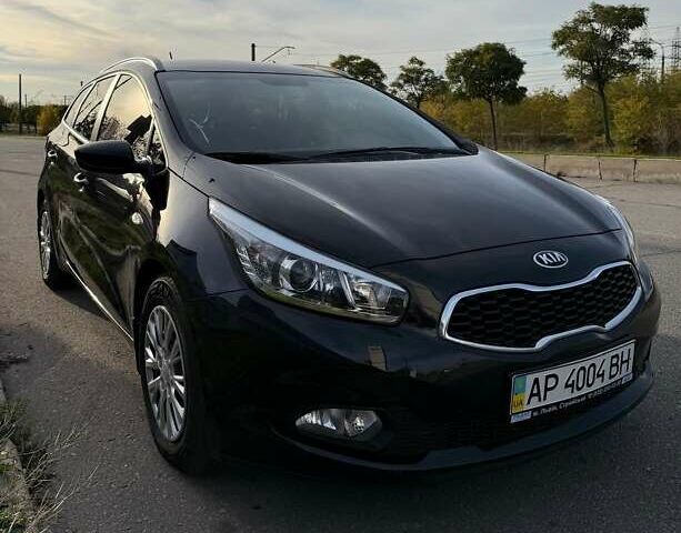 Кіа Сід 2013 у Запоріжжя на Automoto.ua Чорний Кіа Сід, об'ємом двигуна 1.6 л та пробігом 62 тис. км за 11000 $, фото 1 на Automoto.ua
