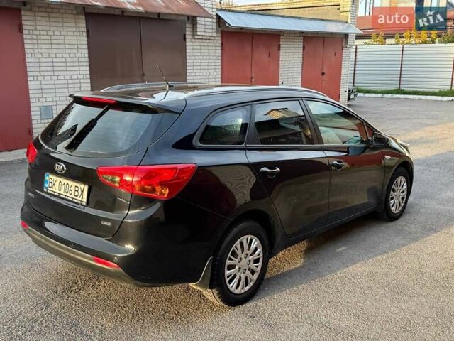 Черный Киа Сид, объемом двигателя 1.58 л и пробегом 170 тыс. км за 9950 $, фото 1 на Automoto.ua