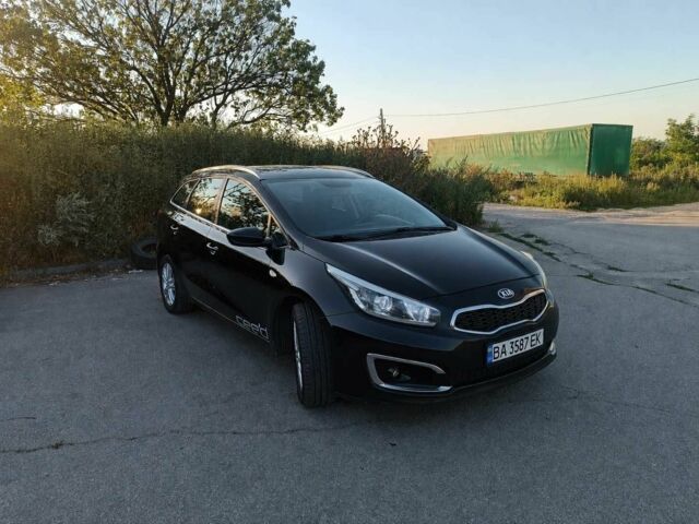 Черный Киа Сид, объемом двигателя 1.6 л и пробегом 300 тыс. км за 7305 $, фото 1 на Automoto.ua