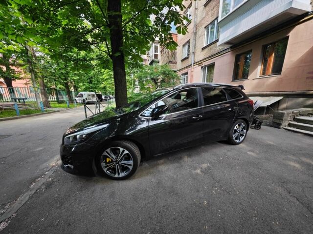 Черный Киа Сид, объемом двигателя 1.6 л и пробегом 198 тыс. км за 249 $, фото 1 на Automoto.ua