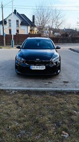 Чорний Кіа Сід, об'ємом двигуна 1.37 л та пробігом 171 тис. км за 11500 $, фото 1 на Automoto.ua