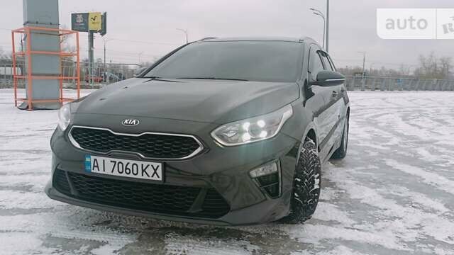 Черный Киа Сид, объемом двигателя 1.59 л и пробегом 103 тыс. км за 16000 $, фото 1 на Automoto.ua