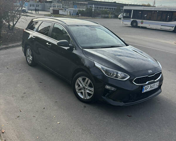 Черный Киа Сид, объемом двигателя 1.59 л и пробегом 71 тыс. км за 18400 $, фото 1 на Automoto.ua