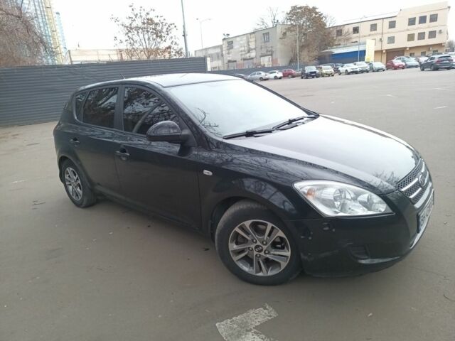 Чорний Кіа Сід, об'ємом двигуна 1.4 л та пробігом 166 тис. км за 5200 $, фото 1 на Automoto.ua