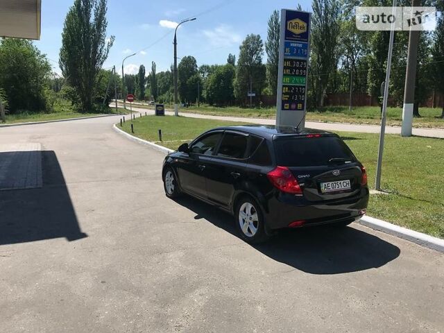 Чорний Кіа Сід, об'ємом двигуна 1.6 л та пробігом 156 тис. км за 8200 $, фото 1 на Automoto.ua