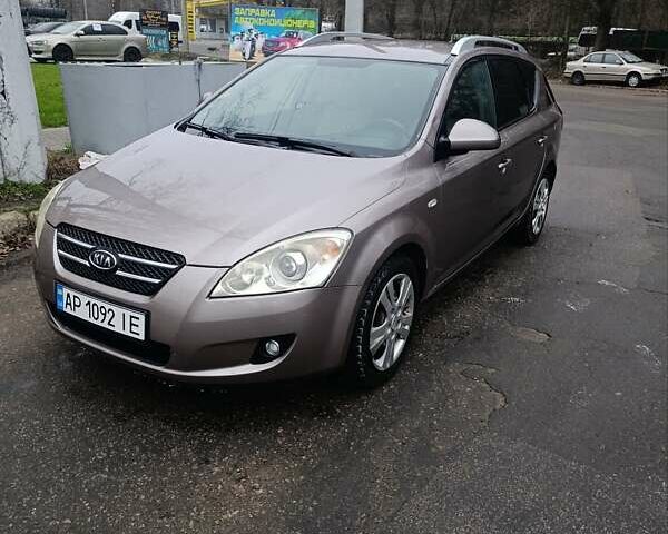 Коричневий Кіа Сід, об'ємом двигуна 1.6 л та пробігом 342 тис. км за 5000 $, фото 1 на Automoto.ua