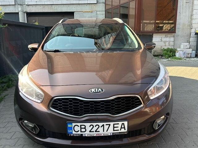Коричневий Кіа Сід, об'ємом двигуна 1.6 л та пробігом 234 тис. км за 8400 $, фото 1 на Automoto.ua
