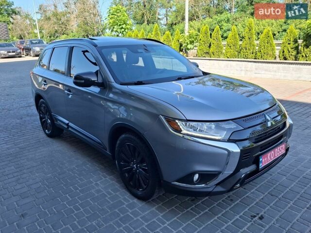 Красный Киа Сид, объемом двигателя 1.6 л и пробегом 260 тыс. км за 5999 $, фото 1 на Automoto.ua