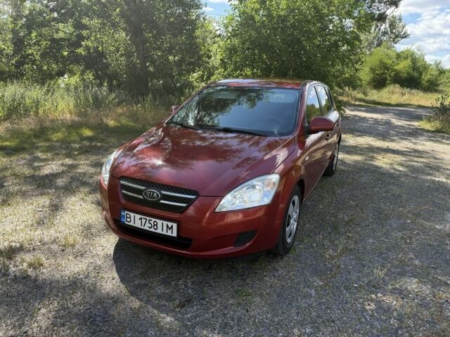 Червоний Кіа Сід, об'ємом двигуна 1.4 л та пробігом 1 тис. км за 4950 $, фото 1 на Automoto.ua