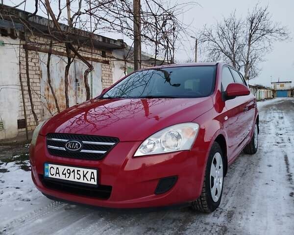 Червоний Кіа Сід, об'ємом двигуна 1.4 л та пробігом 266 тис. км за 5700 $, фото 1 на Automoto.ua