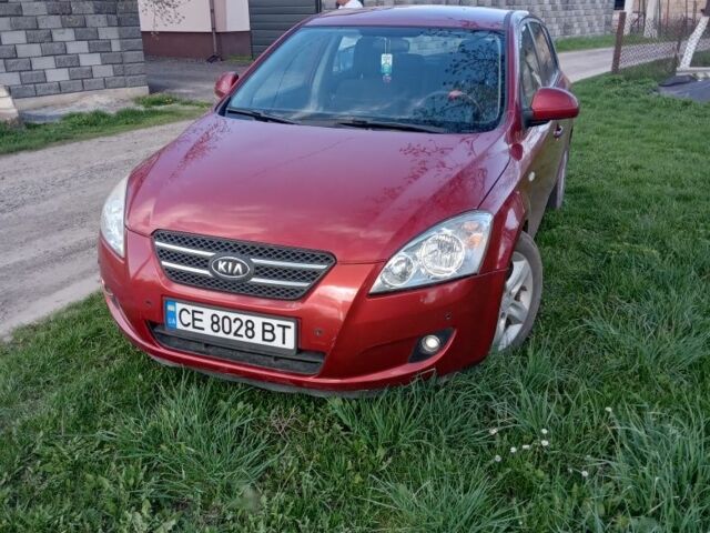 Червоний Кіа Сід, об'ємом двигуна 2 л та пробігом 235 тис. км за 5553 $, фото 1 на Automoto.ua