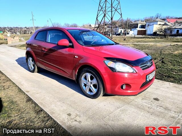 Красный Киа Сид, объемом двигателя 2 л и пробегом 220 тыс. км за 5000 $, фото 1 на Automoto.ua
