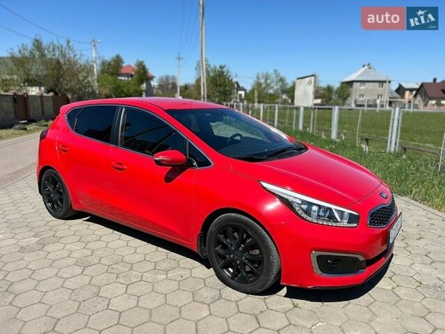 Красный Киа Сид, объемом двигателя 1.58 л и пробегом 106 тыс. км за 14700 $, фото 1 на Automoto.ua