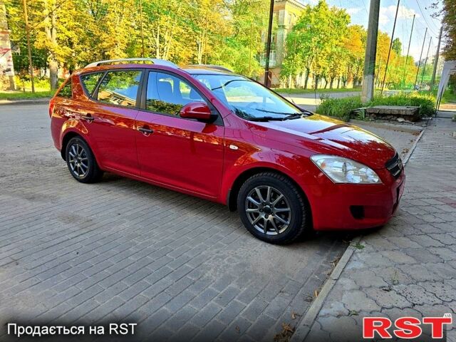 Красный Киа Сид, объемом двигателя 1.4 л и пробегом 236 тыс. км за 5999 $, фото 1 на Automoto.ua