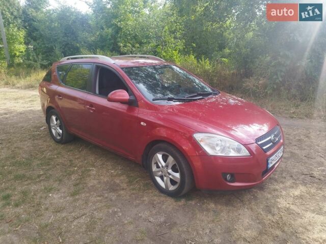 Красный Киа Сид, объемом двигателя 1.59 л и пробегом 180 тыс. км за 5400 $, фото 1 на Automoto.ua