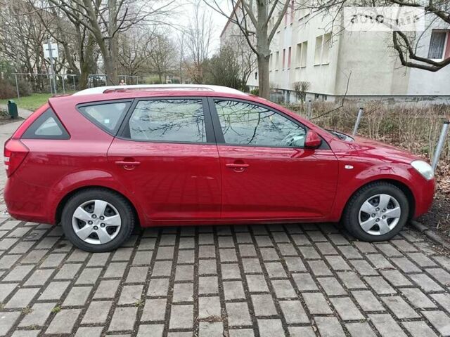 Красный Киа Сид, объемом двигателя 1.59 л и пробегом 151 тыс. км за 3914 $, фото 1 на Automoto.ua