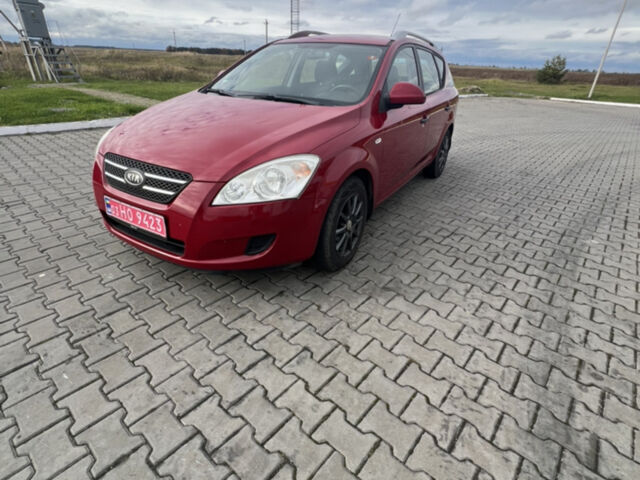 Червоний Кіа Сід, об'ємом двигуна 1.4 л та пробігом 233 тис. км за 5400 $, фото 1 на Automoto.ua