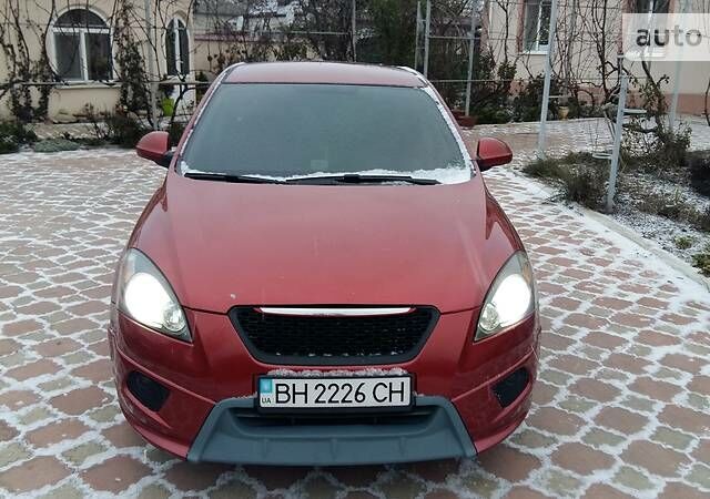 Красный Киа Сид, объемом двигателя 2 л и пробегом 320 тыс. км за 6499 $, фото 1 на Automoto.ua