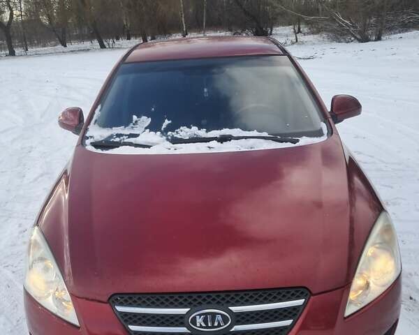 Киа Сид, объемом двигателя 1.4 л и пробегом 270 тыс. км за 4450 $, фото 1 на Automoto.ua