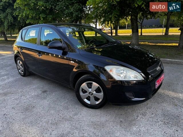 Киа Сид, объемом двигателя 0 л и пробегом 172 тыс. км за 6350 $, фото 1 на Automoto.ua