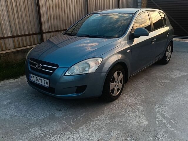 Киа Сид, объемом двигателя 0 л и пробегом 260 тыс. км за 4300 $, фото 1 на Automoto.ua