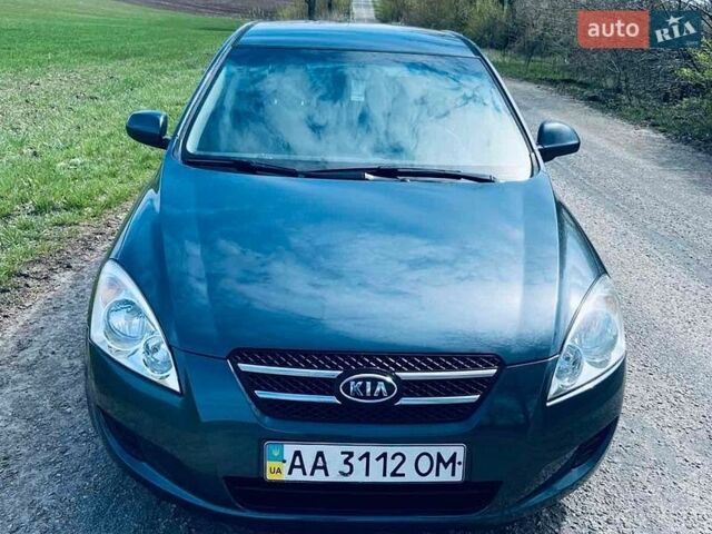 Киа Сид, объемом двигателя 0 л и пробегом 250 тыс. км за 5100 $, фото 1 на Automoto.ua
