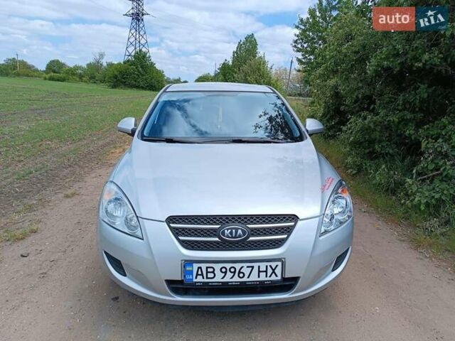 Киа Сид, объемом двигателя 1.59 л и пробегом 163 тыс. км за 7000 $, фото 1 на Automoto.ua
