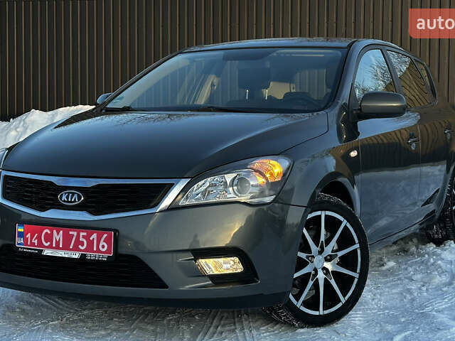 Киа Сид, объемом двигателя 1.4 л и пробегом 155 тыс. км за 5850 $, фото 1 на Automoto.ua