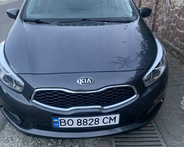 Киа Сид, объемом двигателя 1.6 л и пробегом 207 тыс. км за 7800 $, фото 1 на Automoto.ua