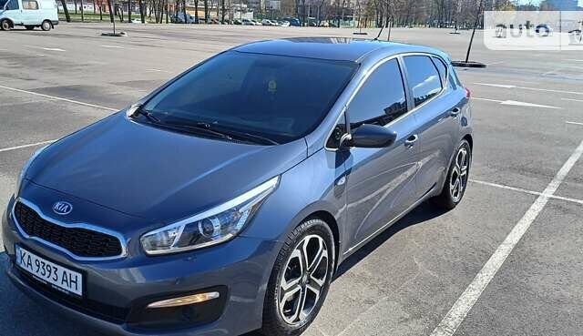 Киа Сид, объемом двигателя 1.59 л и пробегом 65 тыс. км за 13200 $, фото 1 на Automoto.ua