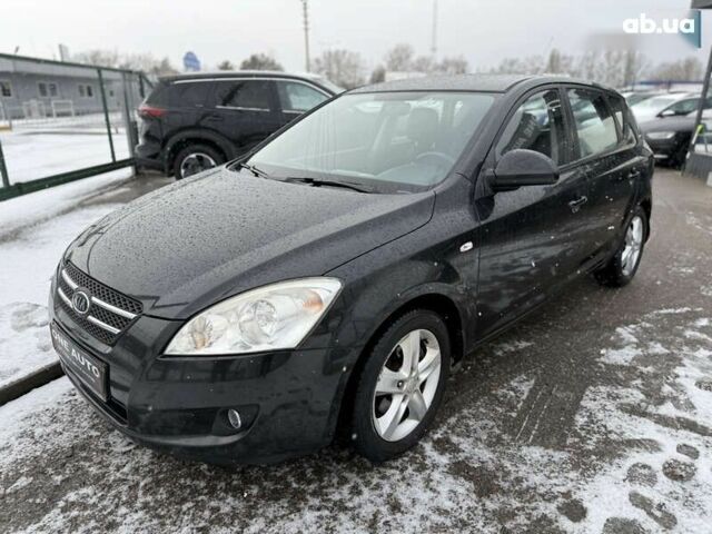 Киа Сид, объемом двигателя 1.6 л и пробегом 247 тыс. км за 5590 $, фото 1 на Automoto.ua