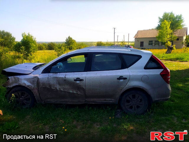 Киа Сид, объемом двигателя 1.6 л и пробегом 280 тыс. км за 2000 $, фото 1 на Automoto.ua