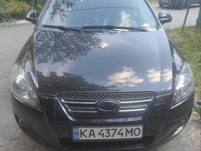 Киа Сид, объемом двигателя 2 л и пробегом 170 тыс. км за 7300 $, фото 1 на Automoto.ua