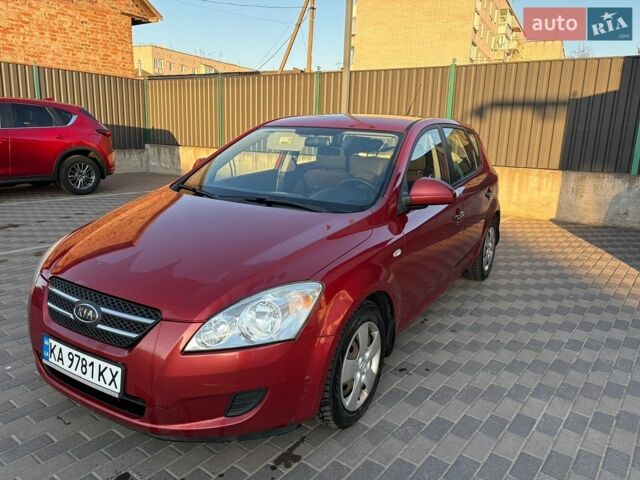 Киа Сид, объемом двигателя 1.4 л и пробегом 154 тыс. км за 5700 $, фото 1 на Automoto.ua