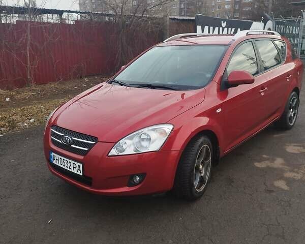 Киа Сид, объемом двигателя 1.6 л и пробегом 303 тыс. км за 5600 $, фото 1 на Automoto.ua