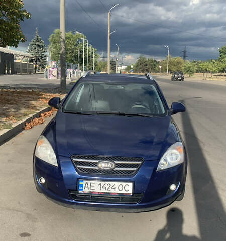 Киа Сид, объемом двигателя 1.99 л и пробегом 342 тыс. км за 5000 $, фото 1 на Automoto.ua