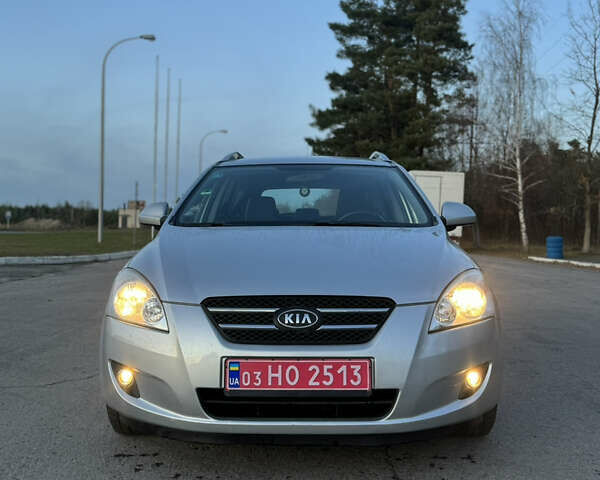 Киа Сид, объемом двигателя 1.4 л и пробегом 161 тыс. км за 5100 $, фото 1 на Automoto.ua