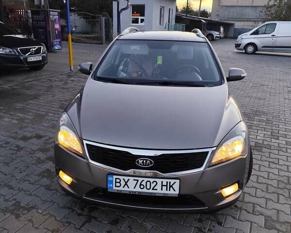 Кіа Сід, об'ємом двигуна 1.6 л та пробігом 228 тис. км за 8000 $, фото 1 на Automoto.ua