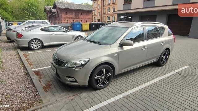 Киа Сид, объемом двигателя 1.58 л и пробегом 290 тыс. км за 6000 $, фото 1 на Automoto.ua
