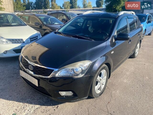 Киа Сид, объемом двигателя 1.6 л и пробегом 235 тыс. км за 5800 $, фото 1 на Automoto.ua