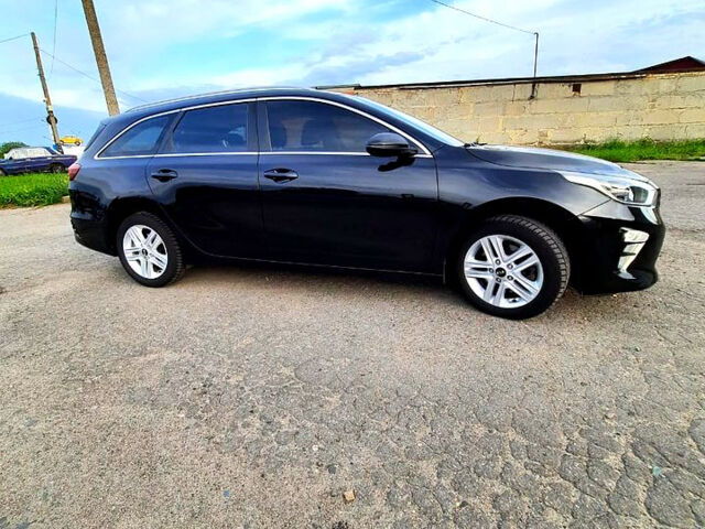 Киа Сид, объемом двигателя 1.6 л и пробегом 216 тыс. км за 13800 $, фото 1 на Automoto.ua