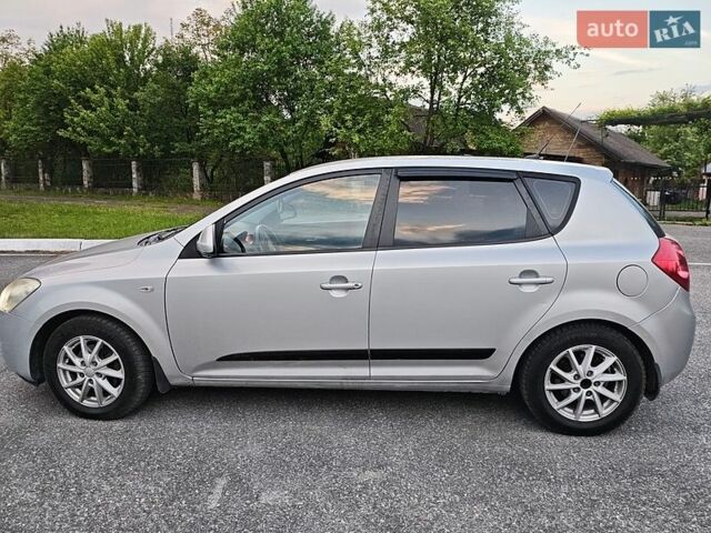 Сірий Кіа Сід, об'ємом двигуна 1.6 л та пробігом 285 тис. км за 4500 $, фото 1 на Automoto.ua