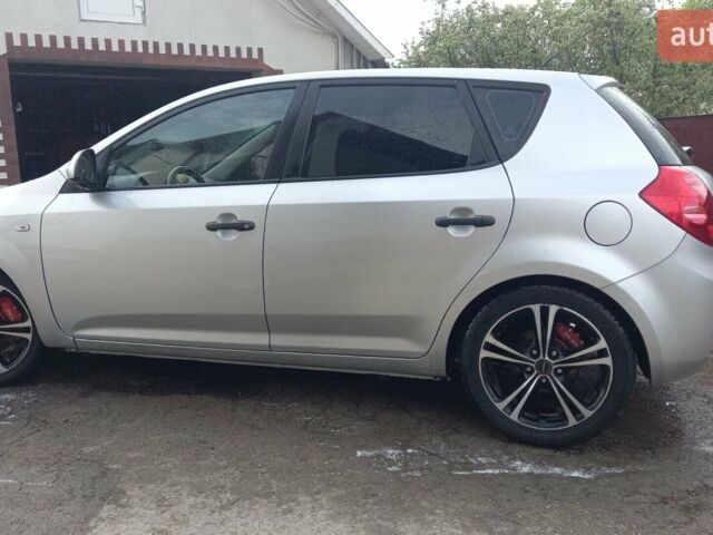 Серый Киа Сид, объемом двигателя 1.4 л и пробегом 244 тыс. км за 6200 $, фото 1 на Automoto.ua