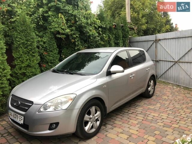 Серый Киа Сид, объемом двигателя 1.6 л и пробегом 195 тыс. км за 6300 $, фото 1 на Automoto.ua