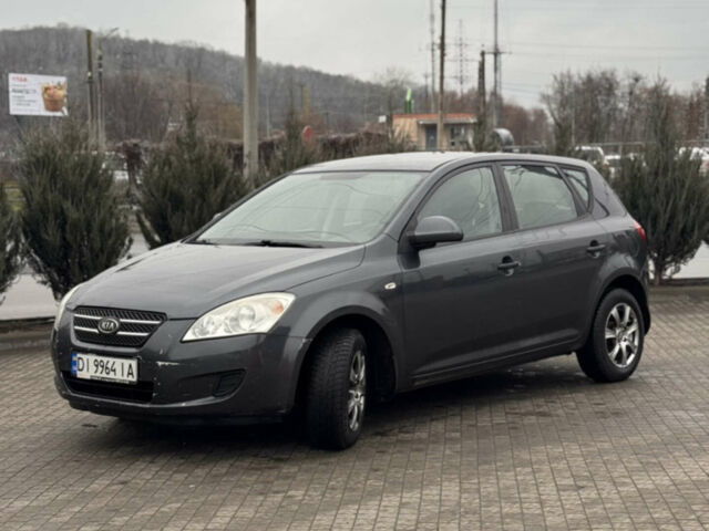 Сірий Кіа Сід, об'ємом двигуна 1.6 л та пробігом 254 тис. км за 4500 $, фото 1 на Automoto.ua
