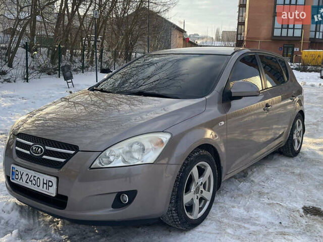 Сірий Кіа Сід, об'ємом двигуна 1.58 л та пробігом 280 тис. км за 6200 $, фото 1 на Automoto.ua