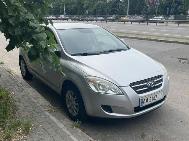 Сірий Кіа Сід, об'ємом двигуна 1.4 л та пробігом 154 тис. км за 4700 $, фото 1 на Automoto.ua